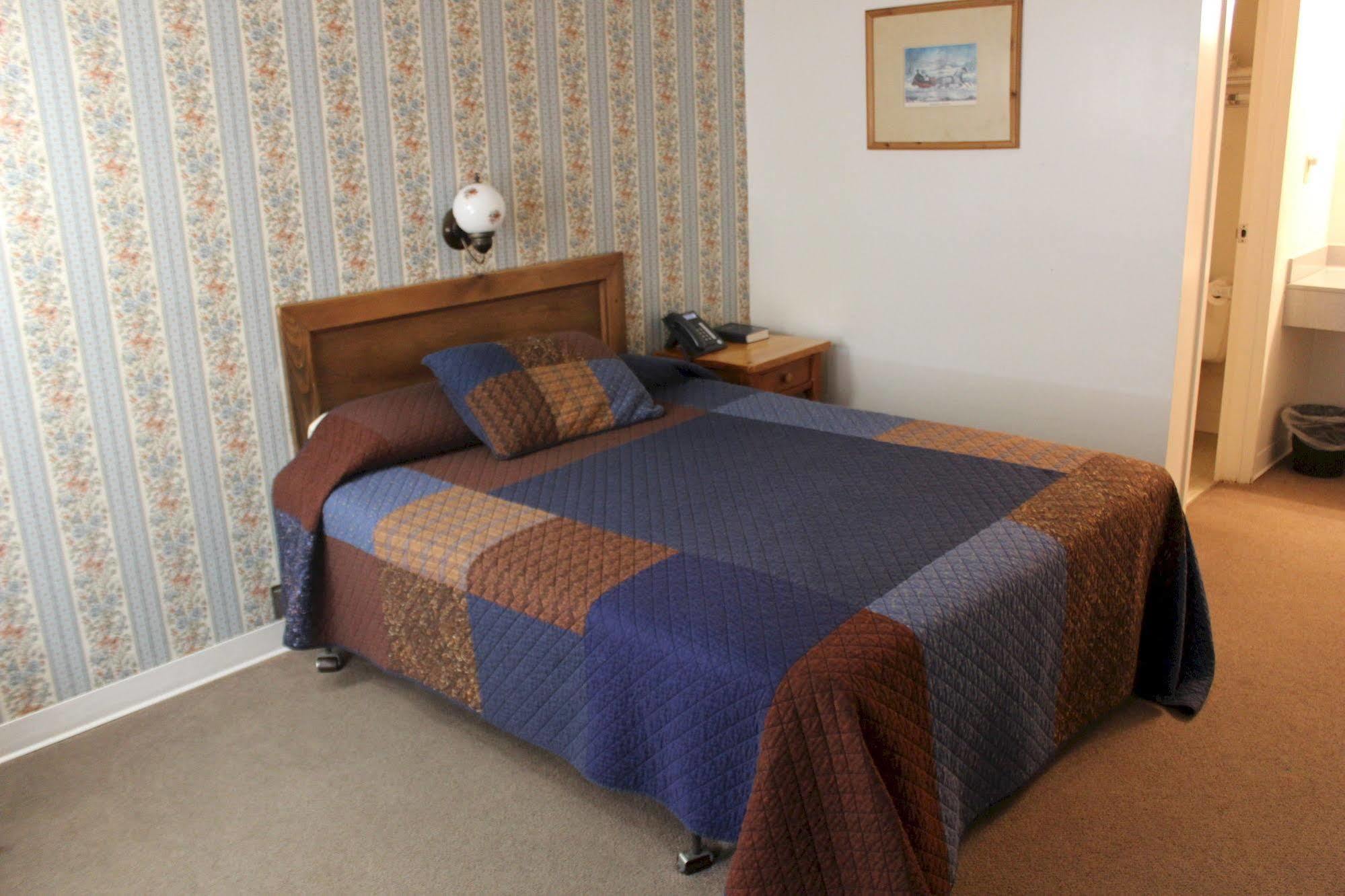 Casselman Inn Grantsville Εξωτερικό φωτογραφία