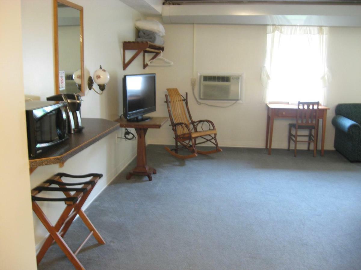 Casselman Inn Grantsville Εξωτερικό φωτογραφία